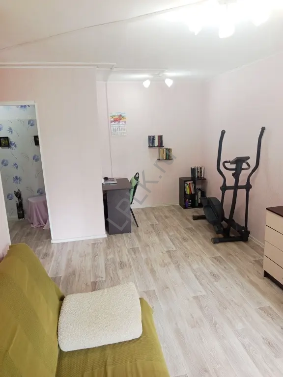 1к.квартира 31,3кв.м 2/5эт.по ул.Папина